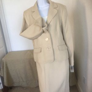 Long sleeves 2 Piece Skirt Set